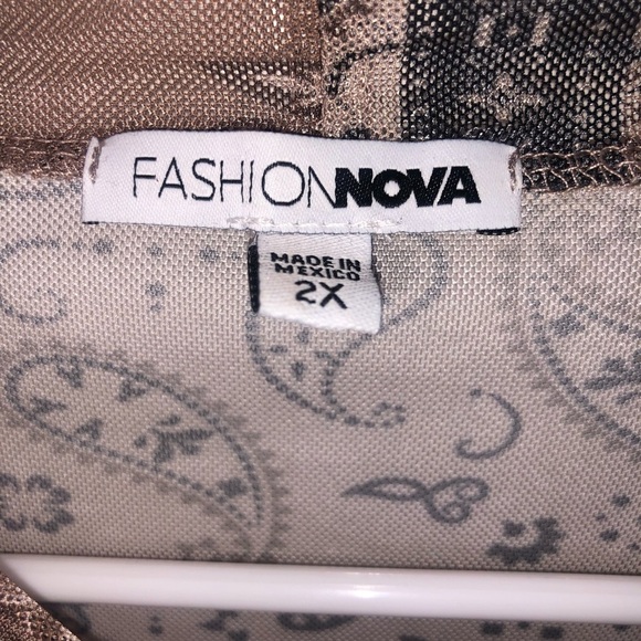 Sheer top - Picture 4 of 9